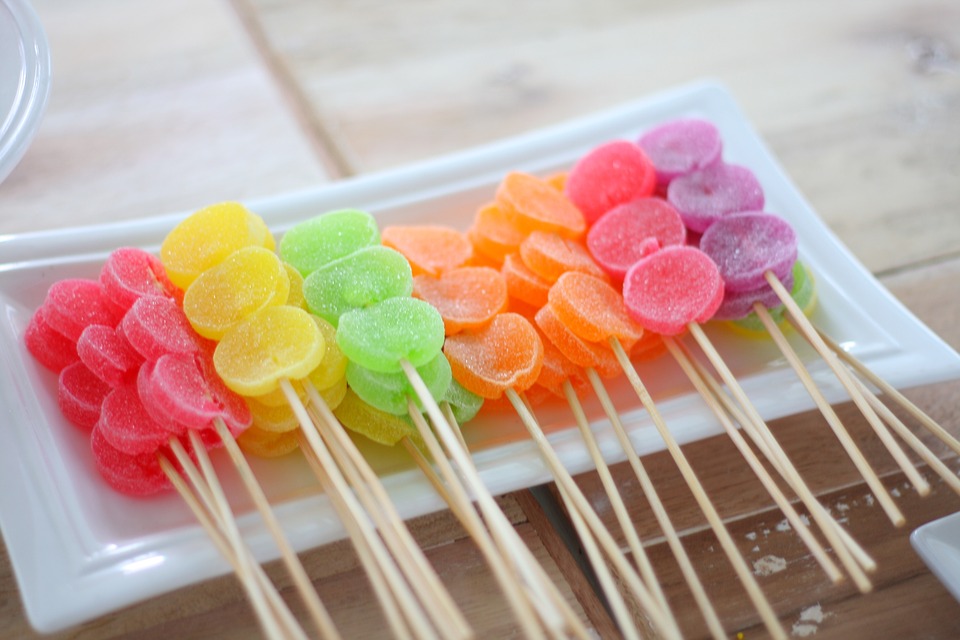 Znáte sladký hit cake pops?